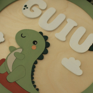 Placa de Dinosaurio con Nombre y Colgador